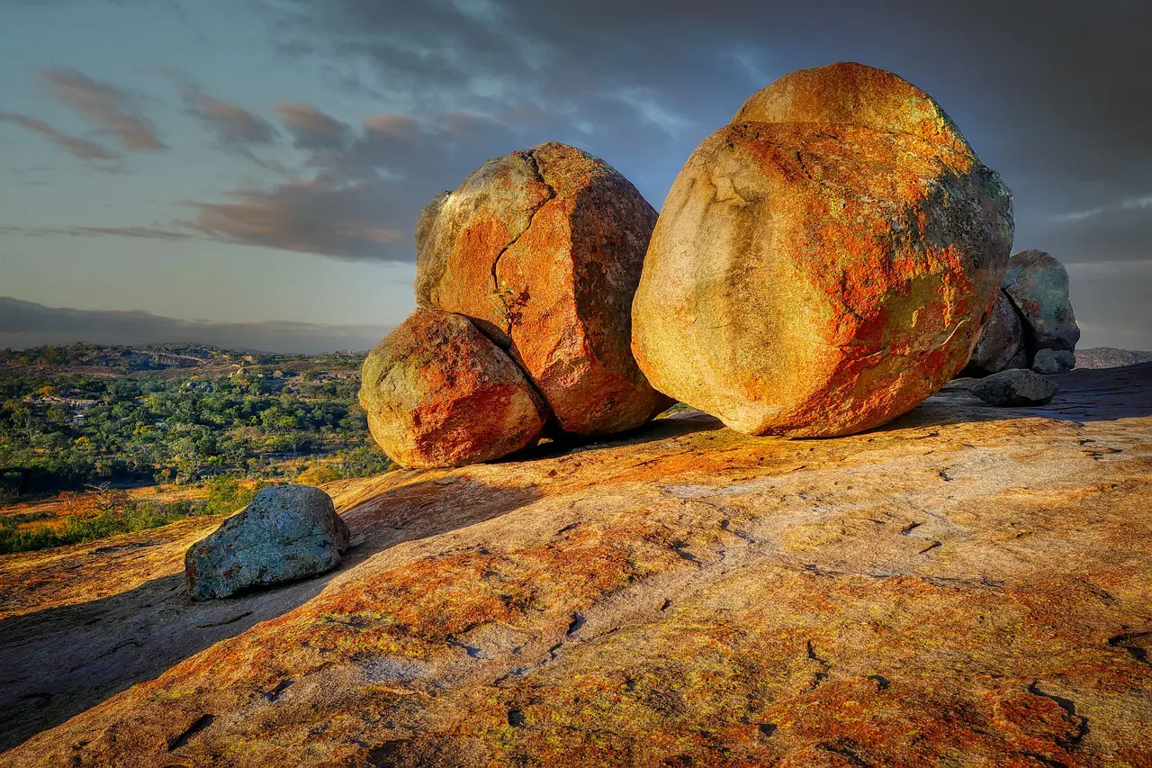 Natural rock formations seen during a Zimbabwe tour