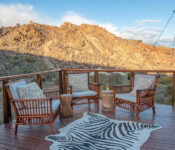 Dwyka-Lodge-schöne-Aussicht-auf-die-Terrasse Dwyka-Lodge-schöne-Aussicht-auf-die-Terrasse