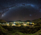 Dwyka-Lodge-Wunderschöne-Aussicht-bei-Nacht Dwyka-Lodge-Wunderschöne-Aussicht-bei-Nacht